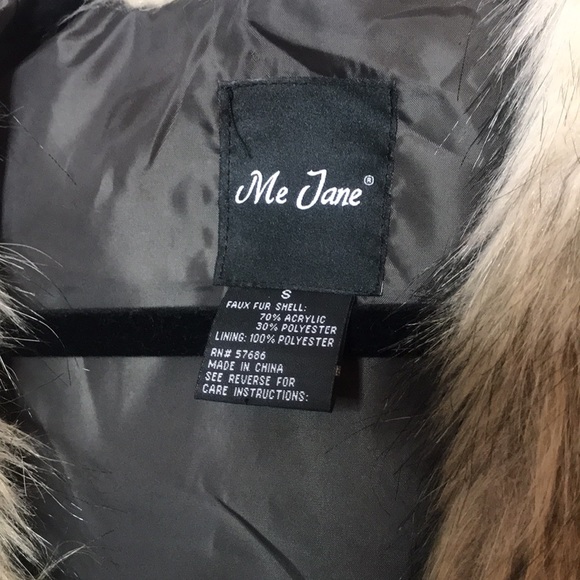 Faux Fur Vest - Picture 3 of 4